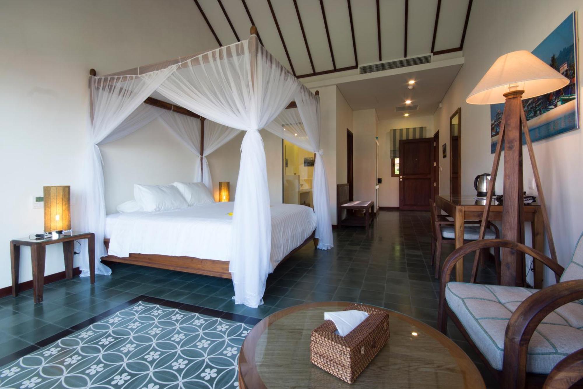 Deluxe Double Room Garden View