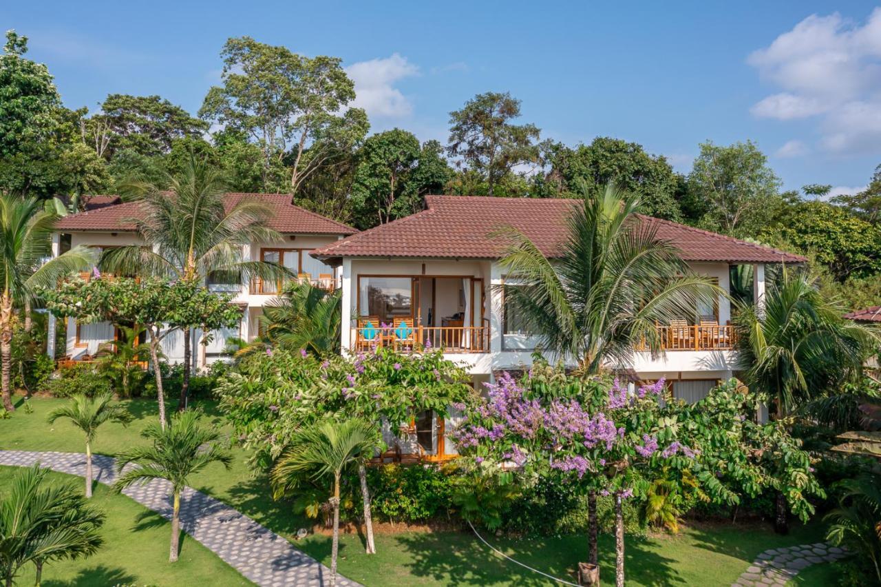 Premium Deluxe Double Room Ocean View