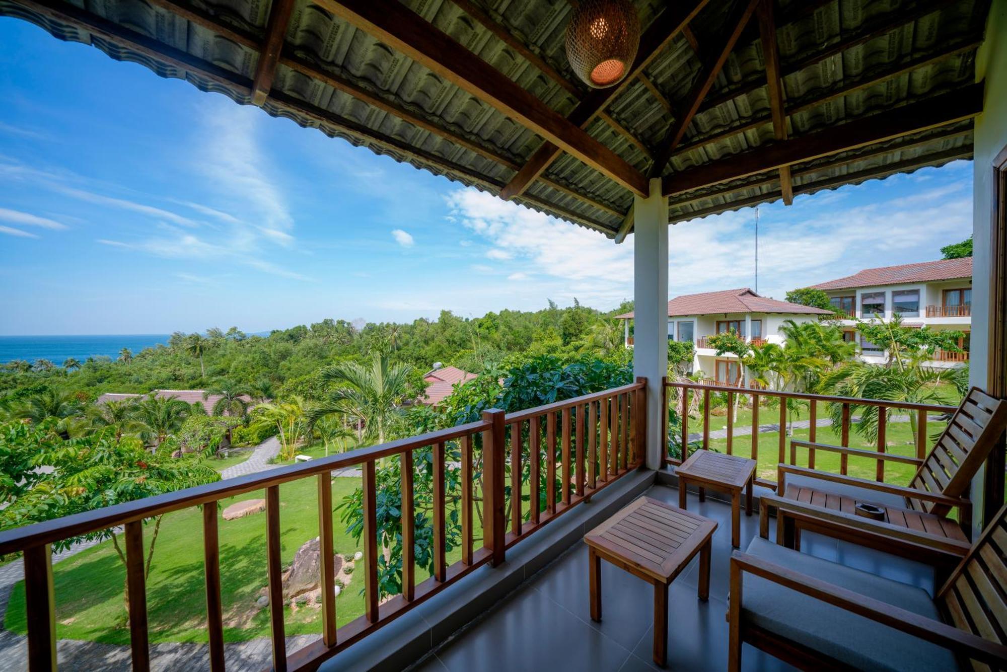 Premium Deluxe Double Room Ocean View