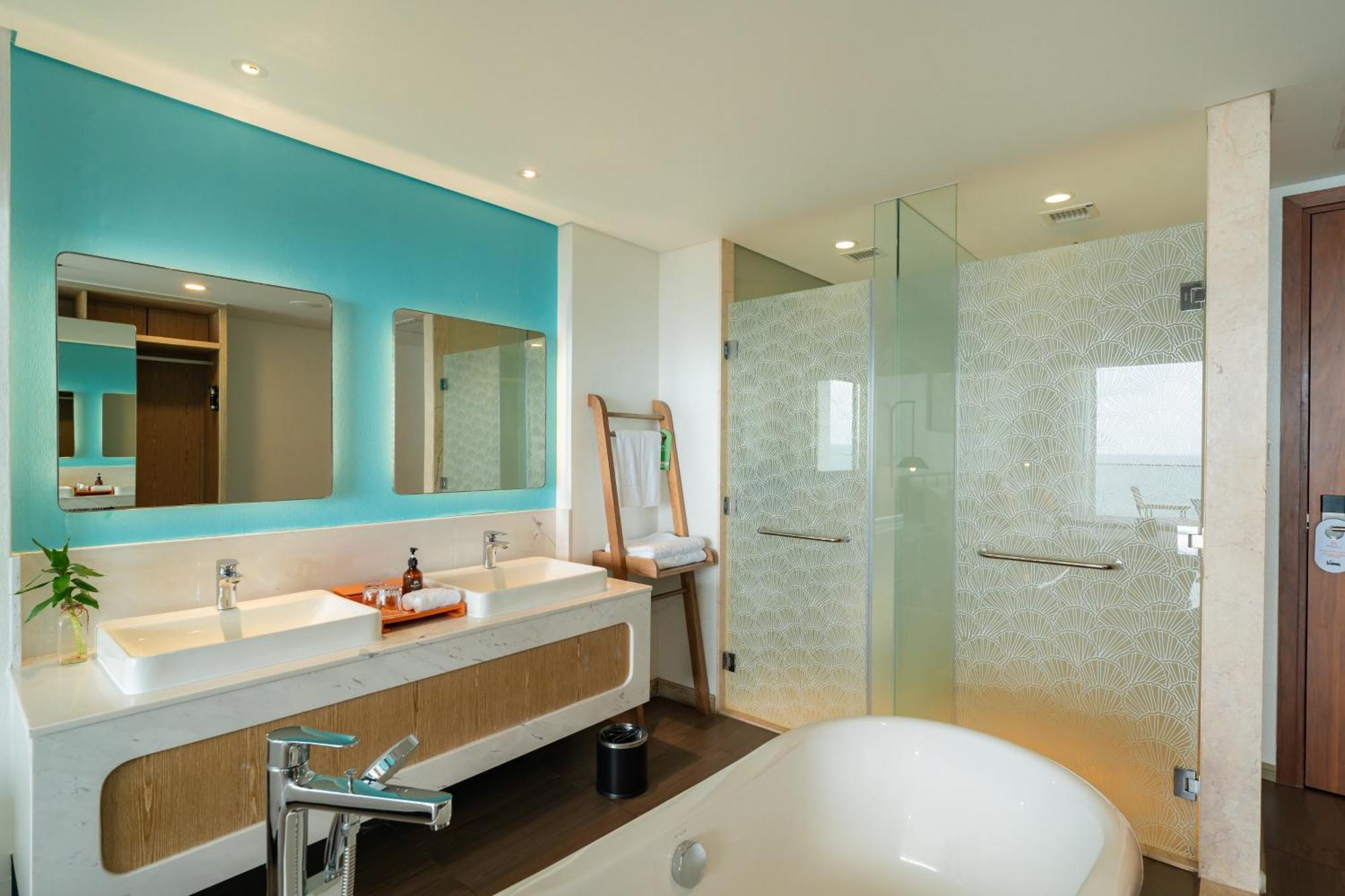 Premium Kamer Grand met Kingsize Bed en Uitzicht op de Stad