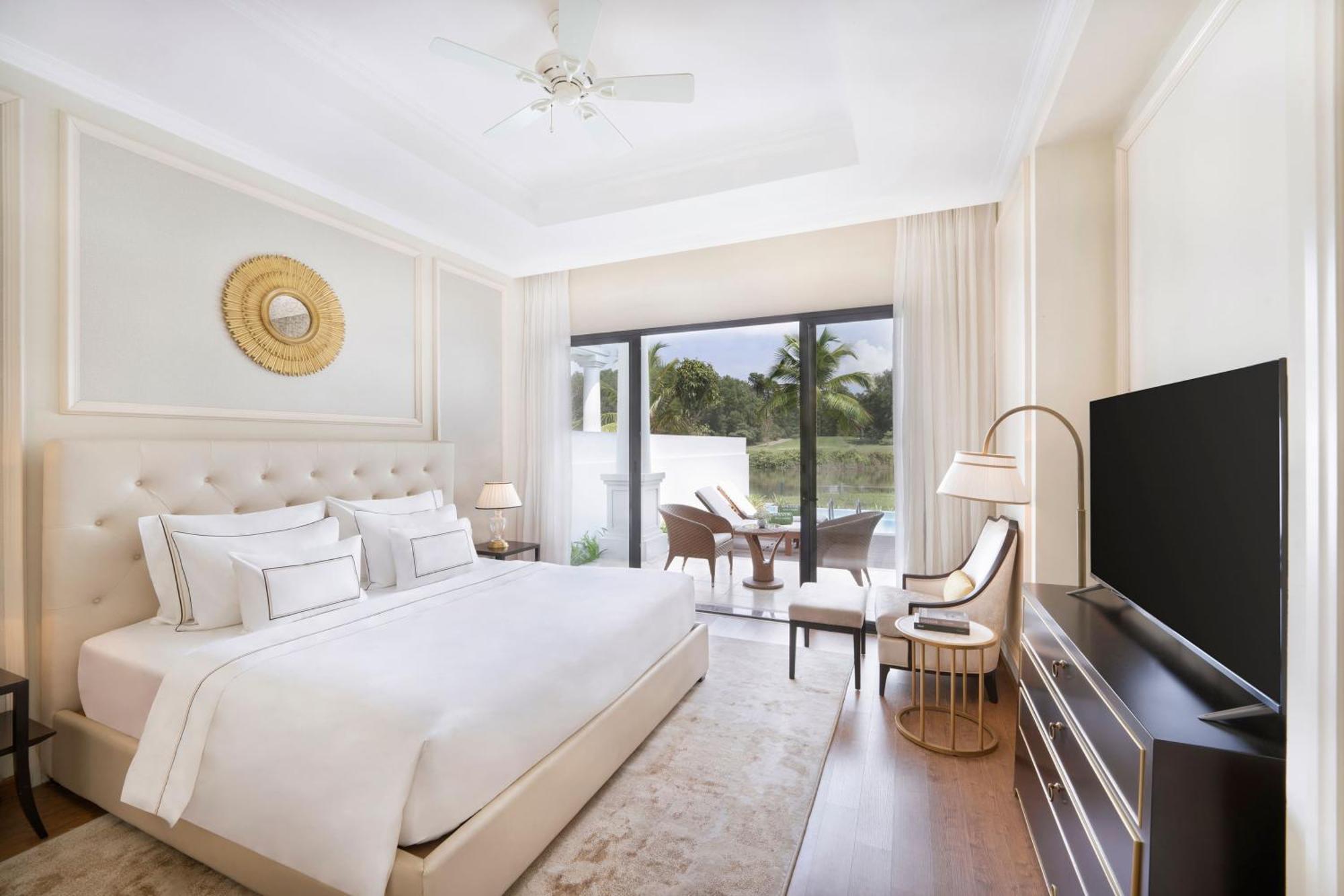 Villa de 1 dormitorio con vistas al lago y piscina privada